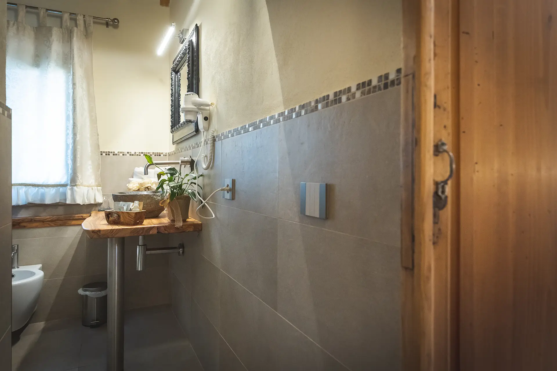 PINZAGRILLI CAMERE VITTORIA